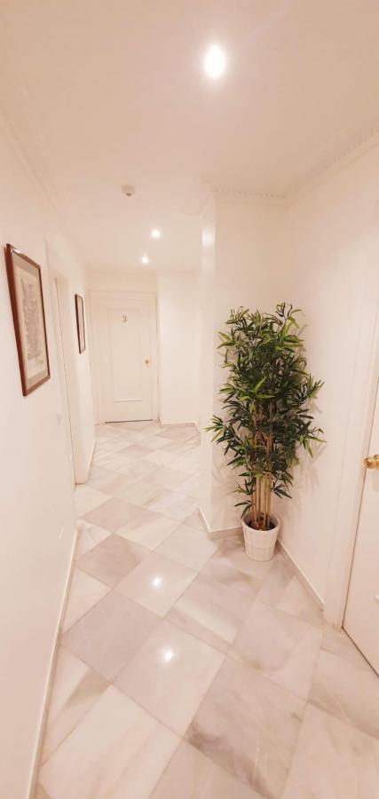 Fan Rooms Duquesa Malaga Exterior photo
